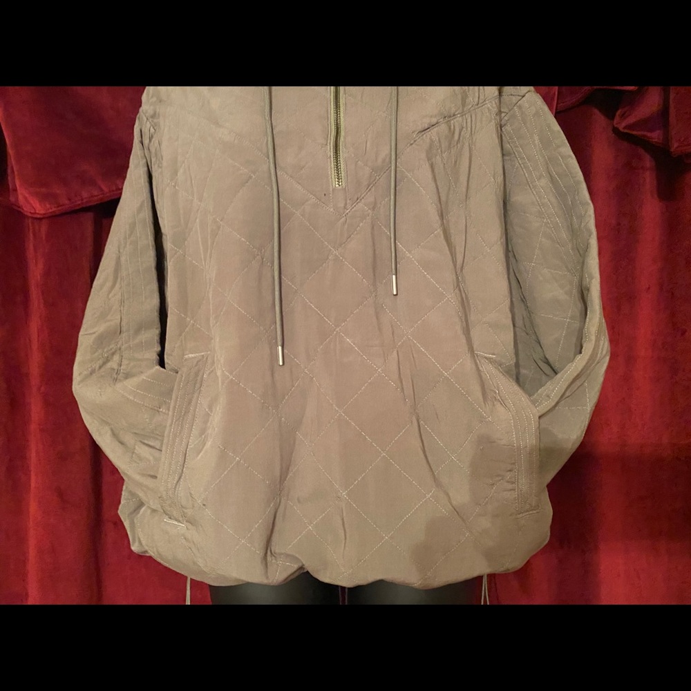 Pull Over Hoodie - image 5